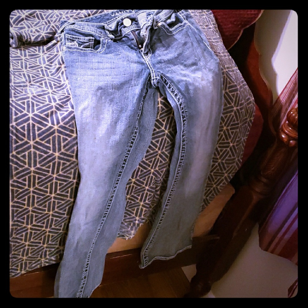 Jeans